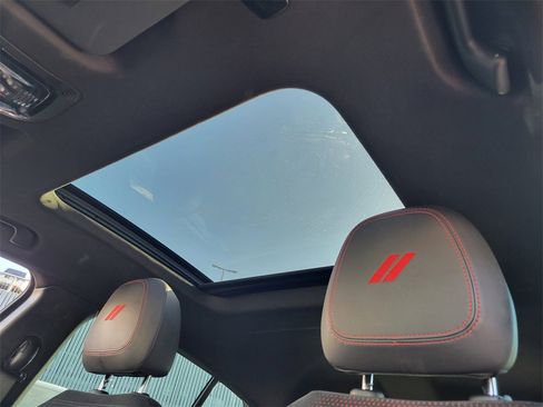 Used 2024 Dodge Hornet R/T Plus image 17