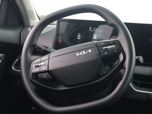 Used 2026 Kia K4 FWD image 7