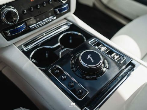 Used 2023 Rolls-Royce Ghost w/ Ghost Package image 18