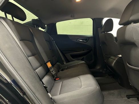 Used 2020 Chevrolet Malibu LS image 9
