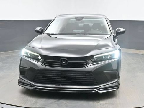 Used 2022 Honda Civic EX image 3