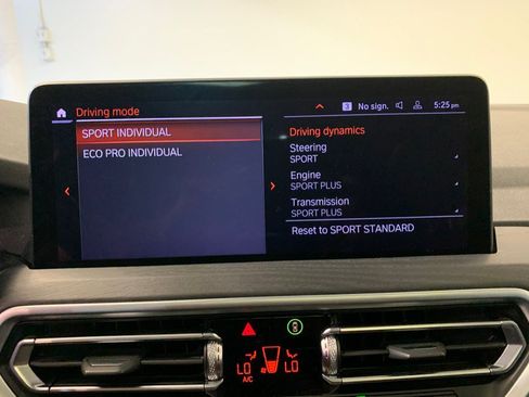 Used 2022 BMW X4 xDrive30i w/ M Sport Package 2 AWD/4WD image 35