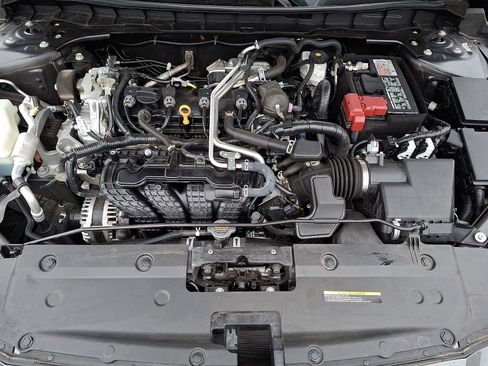 Used 2024 Nissan Altima 2.5 SV image 27