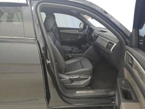 Used 2023 Volkswagen Atlas Cross Sport SE w/ Panoramic Sunroof Package AWD/4WD image 21
