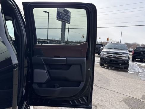 Certified 2023 Ford F150 Lariat w/ Equipment Group 502A High image 27