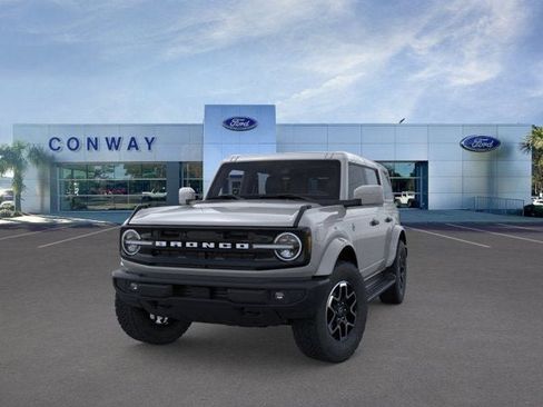 New 2026 Ford Bronco Outer Banks AWD/4WD image 2