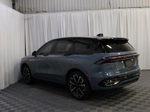 New 2026 Lincoln Nautilus Reserve image 46