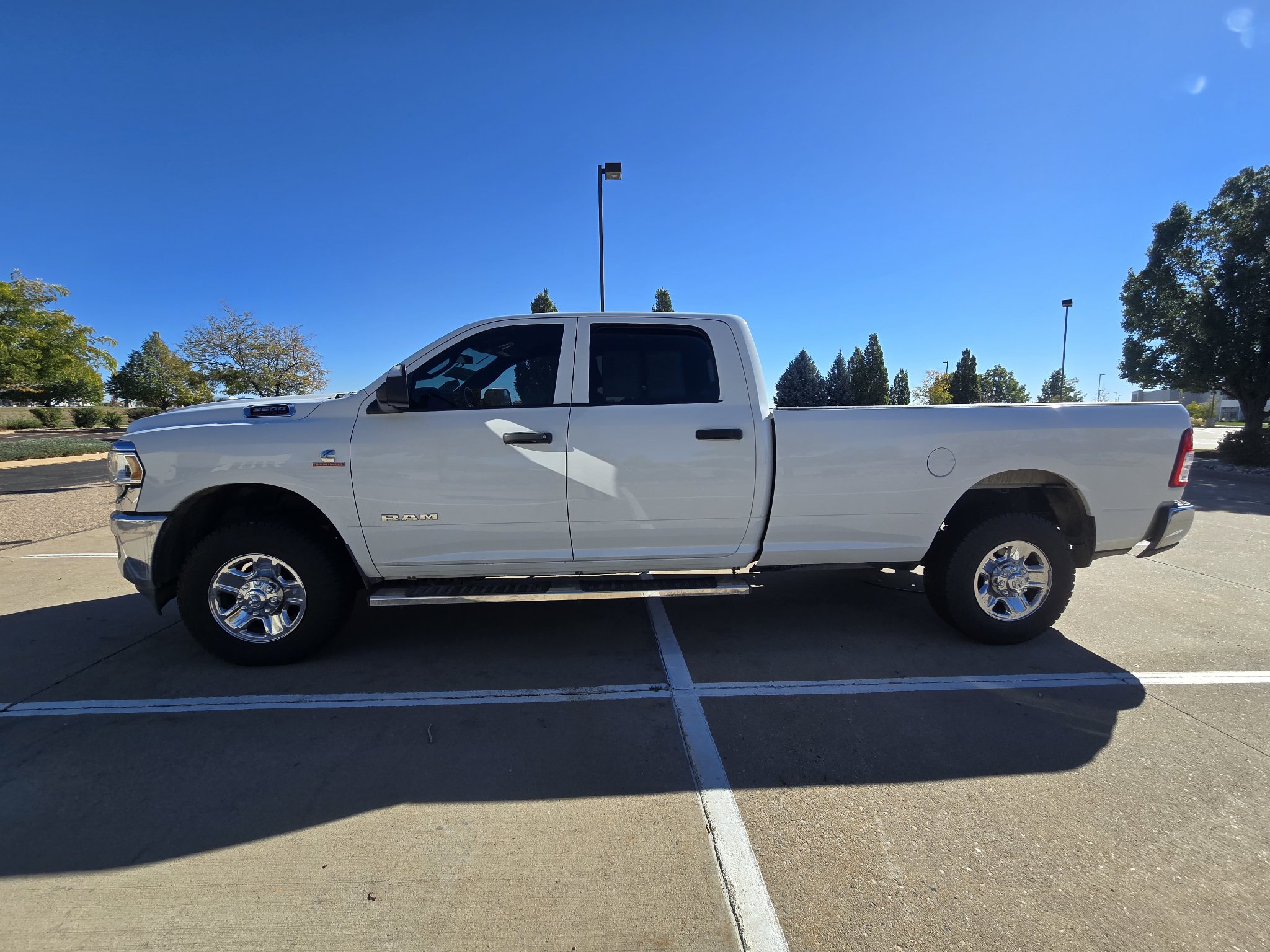 Used 2022 RAM 3500 Tradesman AWD/4WD image 2