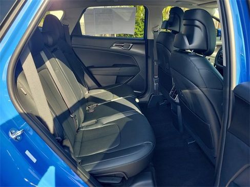 New 2026 Kia Sportage EX image 12