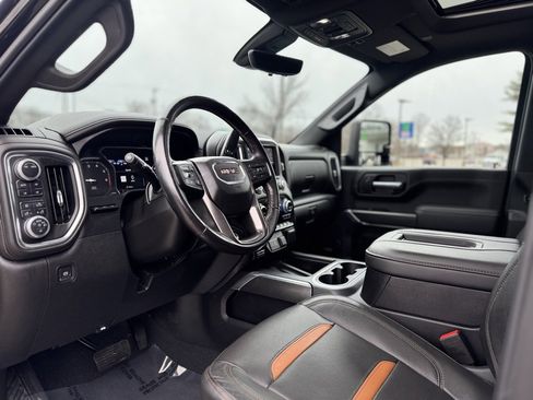 Used 2020 GMC Sierra 2500 AT4 w/ Technology Package image 14