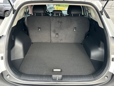 Certified 2025 Kia Sportage EX FWD image 16