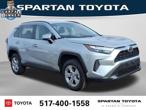 Used 2025 Toyota RAV4 XLE image 5