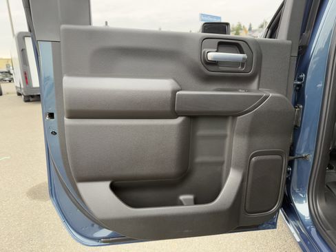 New 2026 Chevrolet Silverado 2500 Custom w/ Custom Value Package image 29