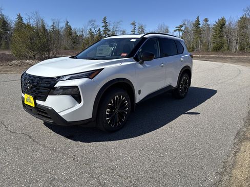 New 2026 Nissan Rogue SV AWD/4WD image 1