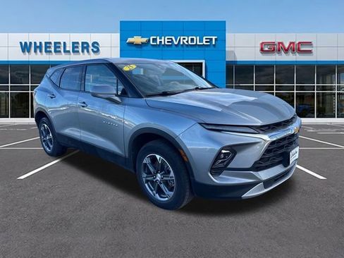 Certified 2025 Chevrolet Blazer LT image 8
