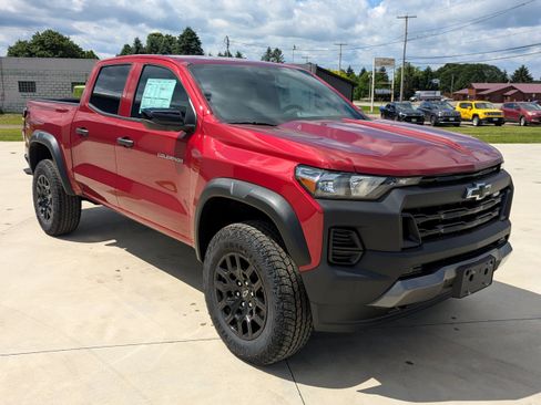 New 2026 Chevrolet Colorado Trail Boss AWD/4WD image 6