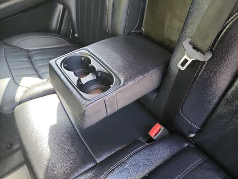 Used 2015 Mercedes-Benz GL 450 4MATIC image 32