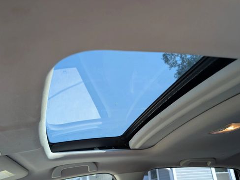 Used 2012 Honda CR-V EX-L image 14