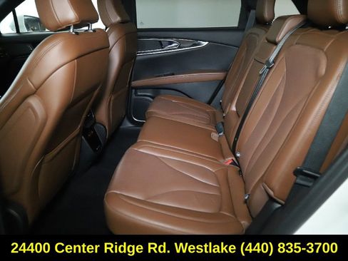 Certified 2023 Lincoln Nautilus Reserve image 14