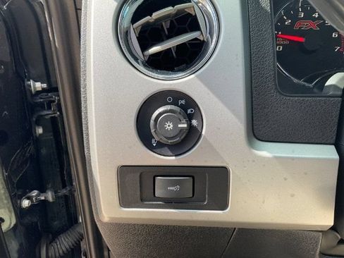 Used 2013 Ford F150 FX4 w/ Luxury Equipment Group AWD/4WD image 23