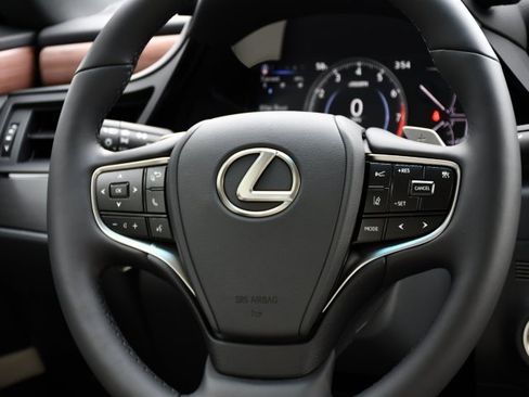 New 2025 Lexus ES 350 w/ Premium Package image 21