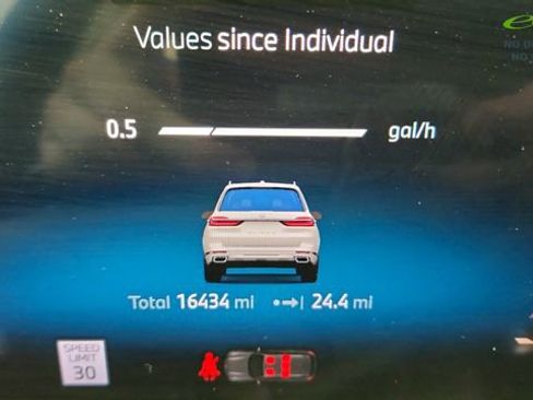 Used 2026 BMW X7 xDrive40i AWD/4WD image 44
