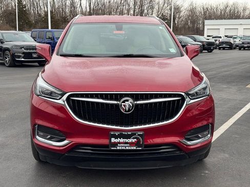 Used 2019 Buick Enclave Essence image 12