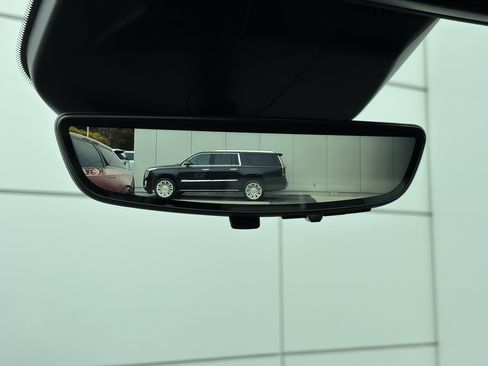 New 2026 Cadillac Escalade ESV Platinum Sport w/ LPO, ONYX Package AWD/4WD image 36