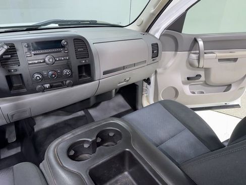 Used 2013 Chevrolet Silverado 2500 W/T RWD image 21