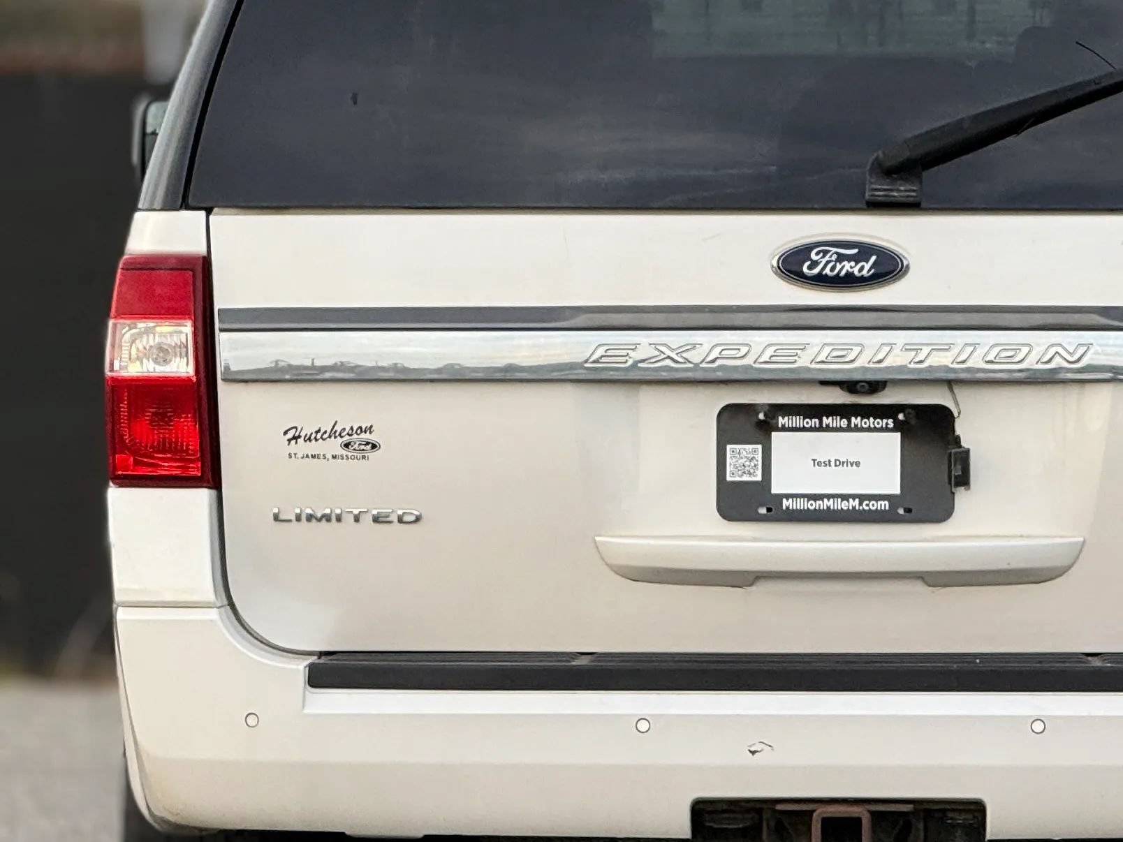 Used 2016 Ford Expedition EL Limited w/ Equipment Group 301A AWD/4WD image 13
