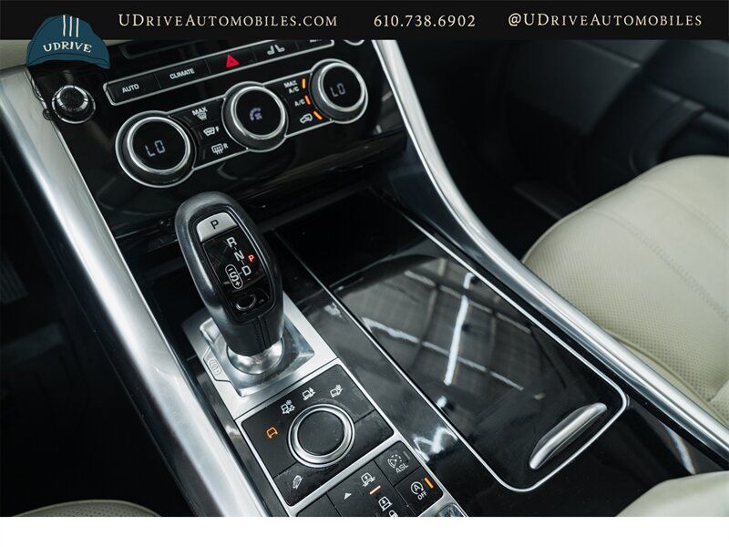 Used 2015 Land Rover Range Rover Sport HSE AWD/4WD image 48