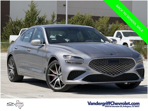 Used 2025 Genesis G70 2.5T RWD image 2