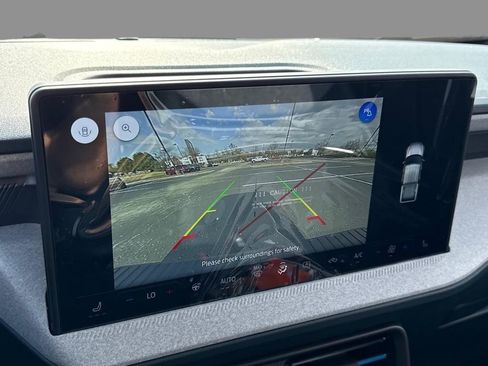 New 2025 Ford Maverick XLT w/ XLT Luxury Package image 25