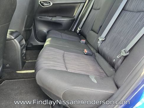 Used 2019 Nissan Sentra SV FWD image 11