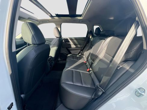 New 2026 Nissan Rogue SV image 25