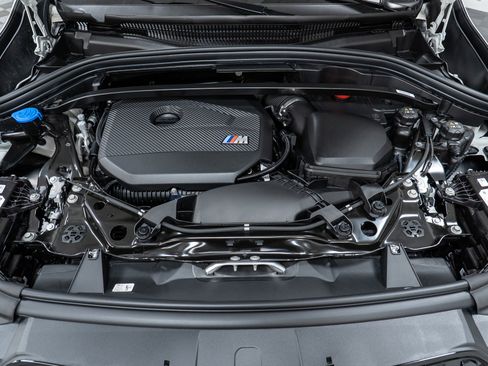 New 2025 BMW X1 M35i w/ Premium Package image 9