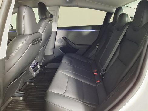 Used 2024 Tesla Model 3 Standard Range image 13