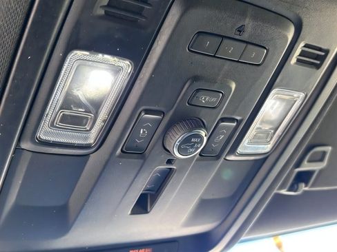 Used 2022 Chevrolet Tahoe High Country AWD/4WD image 30