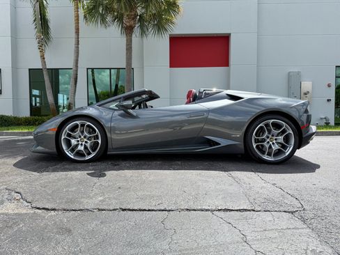 Used 2016 Lamborghini Huracan LP 610-4 AWD/4WD image 11