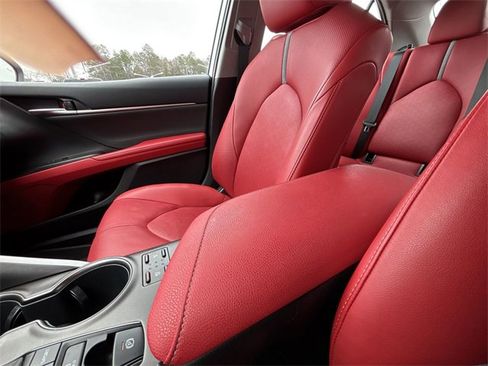 Used 2023 Toyota Camry XSE image 23