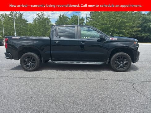 Used 2019 Chevrolet Silverado 1500 LT Trail Boss AWD/4WD image 4