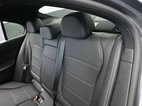 Used 2024 Mercedes-Benz C 300 Sedan image 36