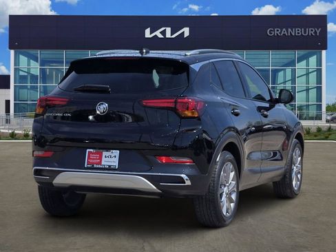 Used 2023 Buick Encore GX Essence w/ Experience Buick Package FWD image 4