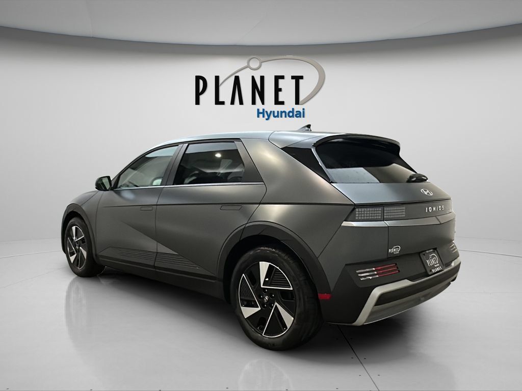 New 2026 Hyundai Ioniq 5 SEL AWD/4WD image 4