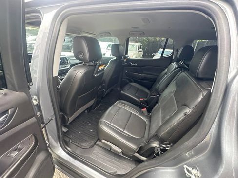 Used 2020 GMC Acadia SLT w/ Driver Alert Package II AWD/4WD image 24