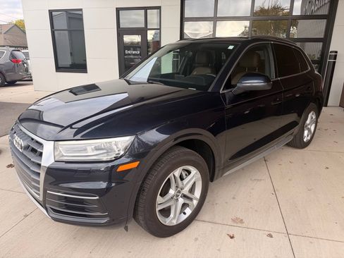 Used 2019 Audi Q5 2.0T Premium image 3