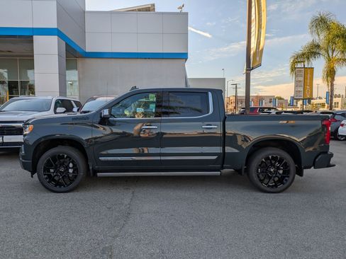 New 2026 Chevrolet Silverado 1500 High Country w/ Technology Package image 3