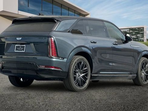 New 2025 Cadillac Escalade IQ Sport 1 w/ LPO, ONYX Package image 4