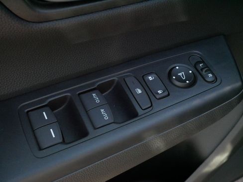 Used 2026 Honda CR-V EX image 19