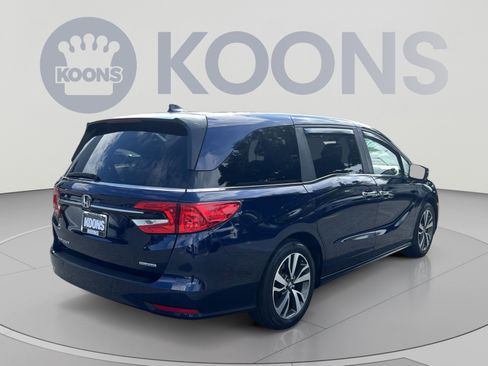 Used 2024 Honda Odyssey Touring image 7